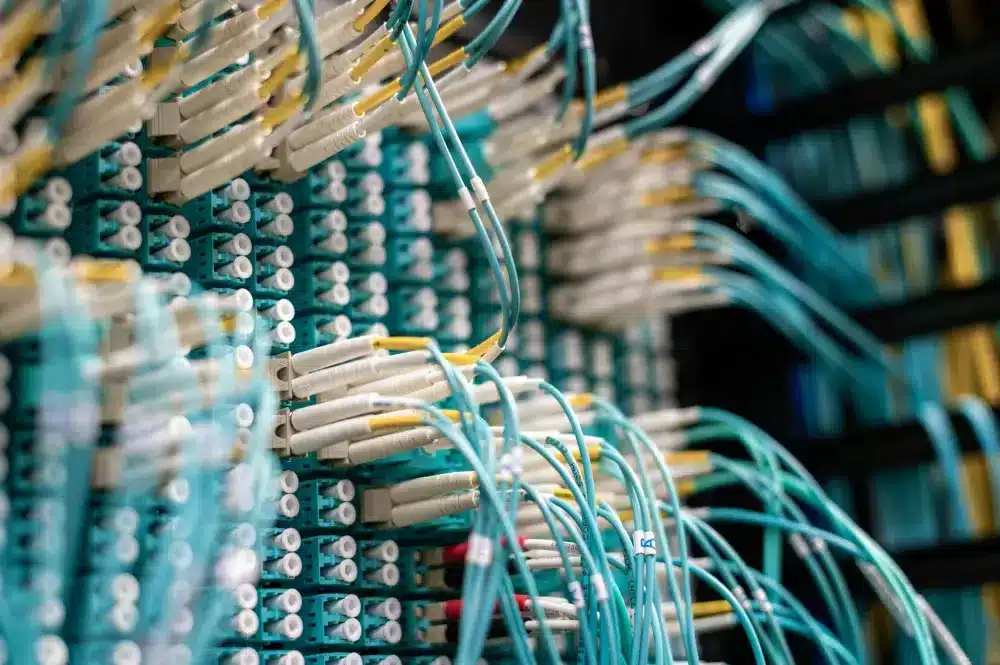 Fiber optic network explained: the key to faster, more reliable connections