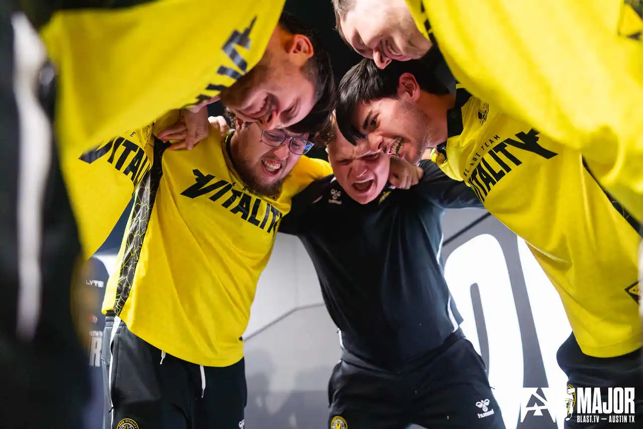 Team Vitality campeã
